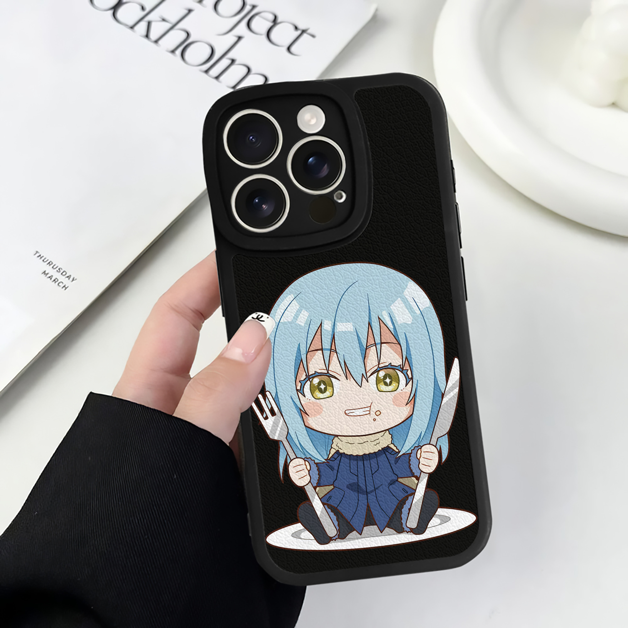 （画像用） 転スラ Regarding Reincarnated to Slime 【iPhone 16シリーズ対応】シリコンスマホケース（レザー調） 材質：シリコン